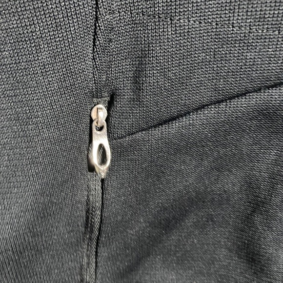 Spyder core sweater black full zip jacket. Beautiful jacket, fits like a medium - Picture 5 of 10